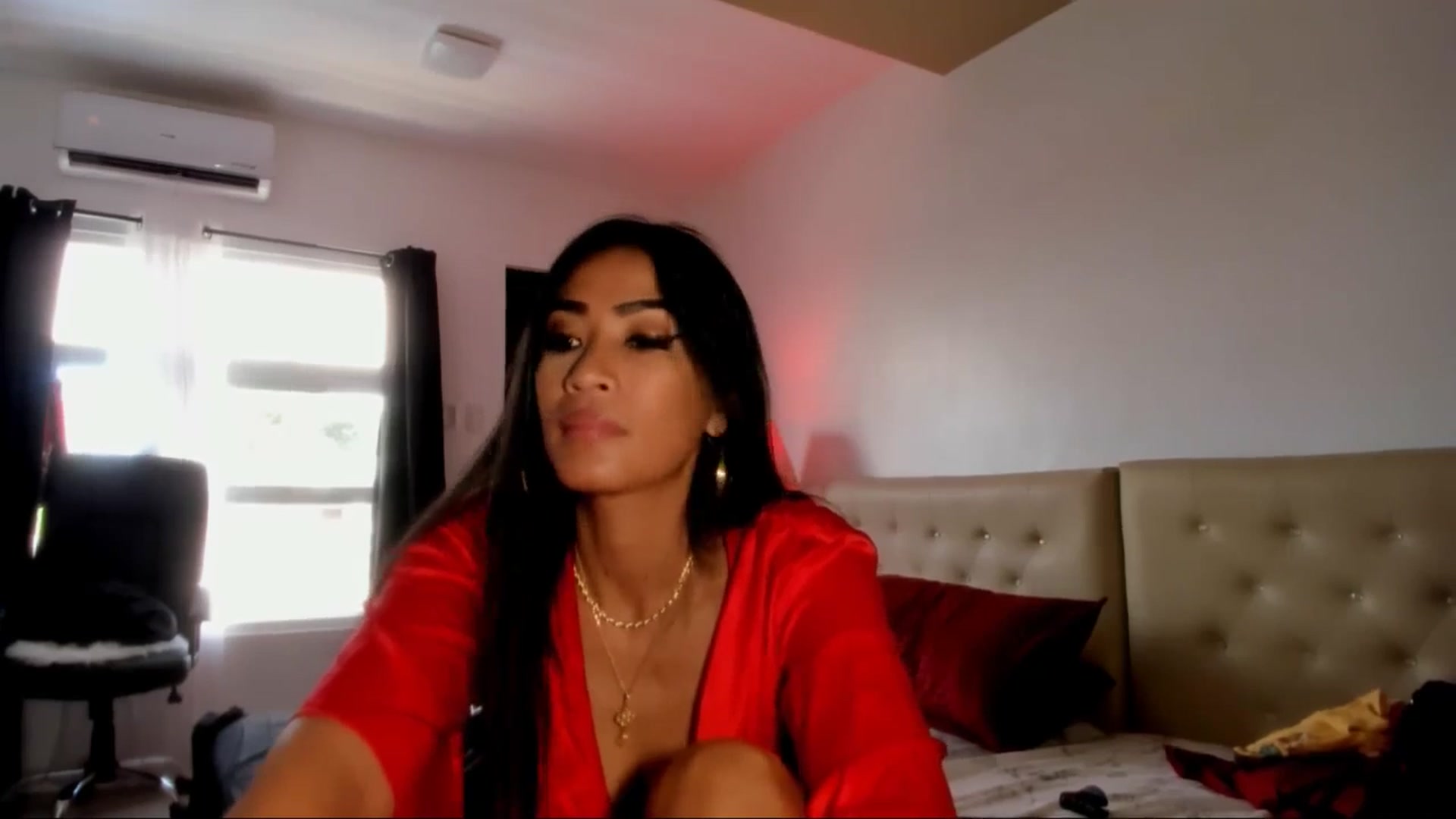 Gallery image thumbnail from AsianGoddesX's myfreecams stream on, 05/11/2025, 01:04 image 19 of 20
