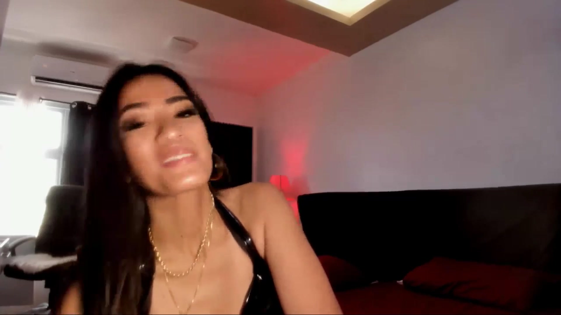 Gallery image thumbnail from AsianGoddesX's myfreecams stream on, 05/18/2025, 01:58 image 8 of 20