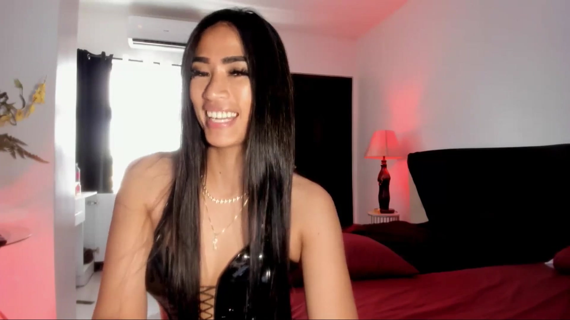 Gallery image thumbnail from AsianGoddesX's myfreecams stream on, 05/18/2025, 06:47 image 11 of 20