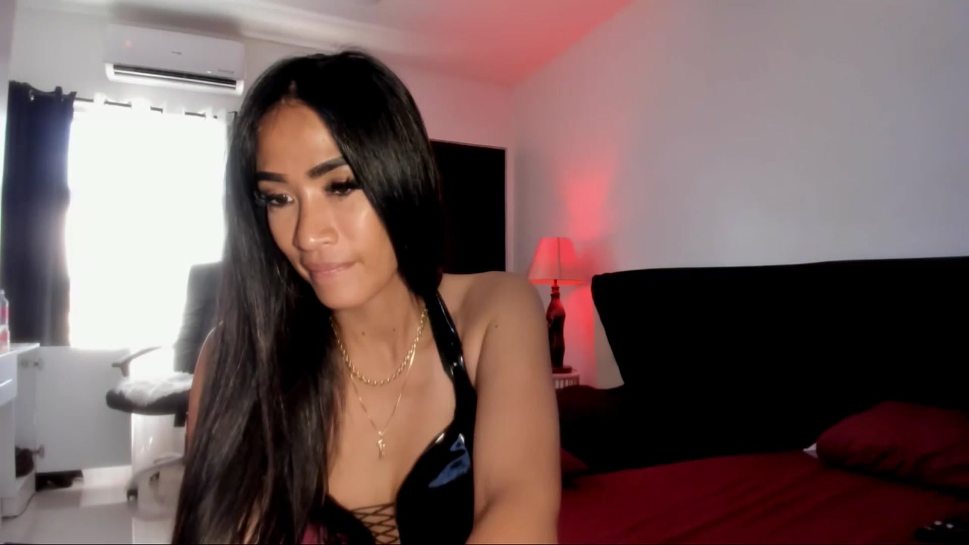 Gallery image thumbnail from AsianGoddesX's myfreecams stream on, 05/18/2025, 07:12 image 15 of 20