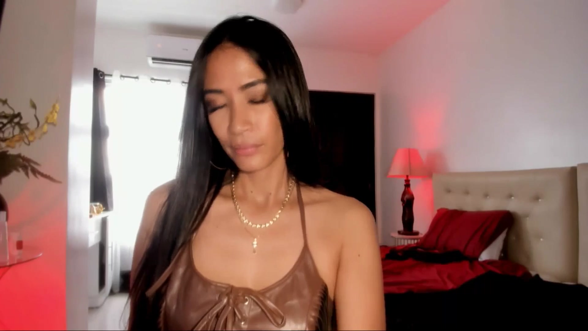 Gallery image thumbnail from AsianGoddesX's myfreecams stream on, 05/20/2025, 06:40 image 3 of 20