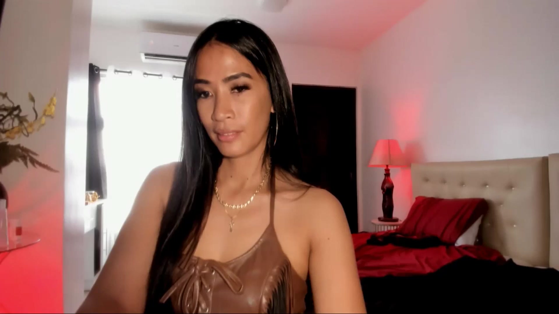 Gallery image thumbnail from AsianGoddesX's myfreecams stream on, 05/20/2025, 06:40 image 7 of 20