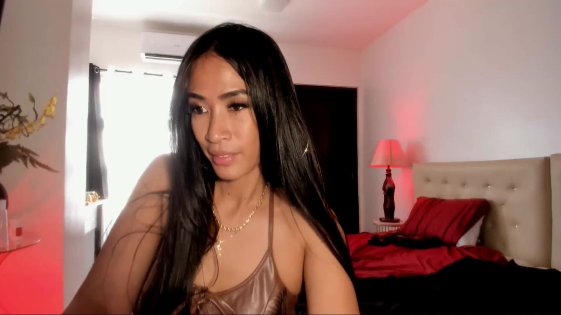 Gallery image thumbnail from AsianGoddesX's myfreecams stream on, 05/20/2025, 06:40 image 2 of 20