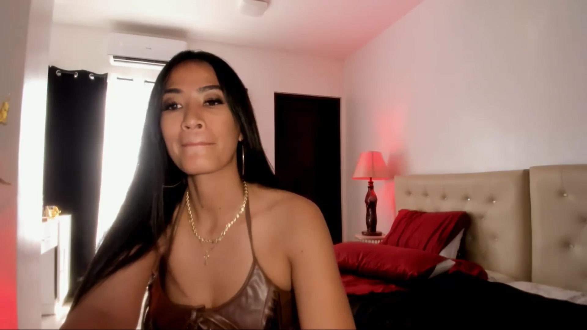 Gallery image thumbnail from AsianGoddesX's myfreecams stream on, 05/20/2025, 08:17 image 13 of 20