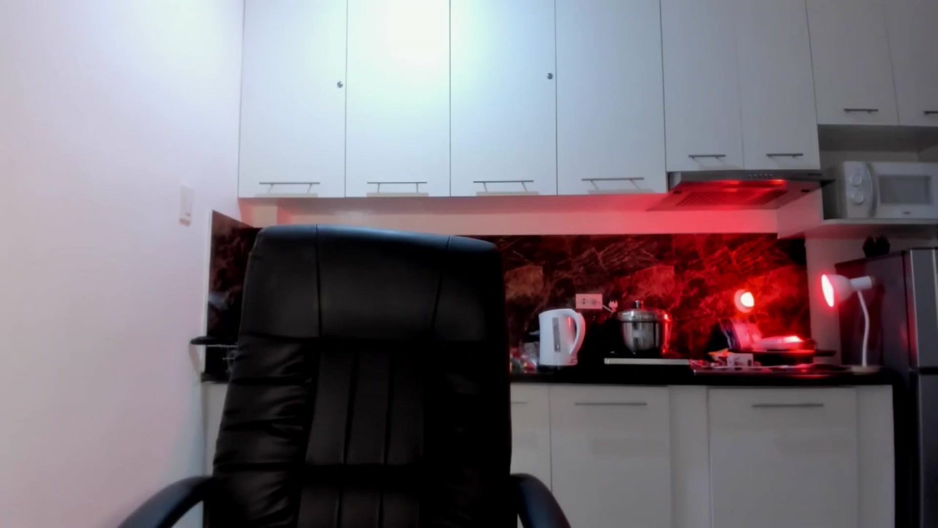 Gallery image thumbnail from AsianGoddesX's myfreecams stream on, 05/26/2025, 06:48 image 15 of 20