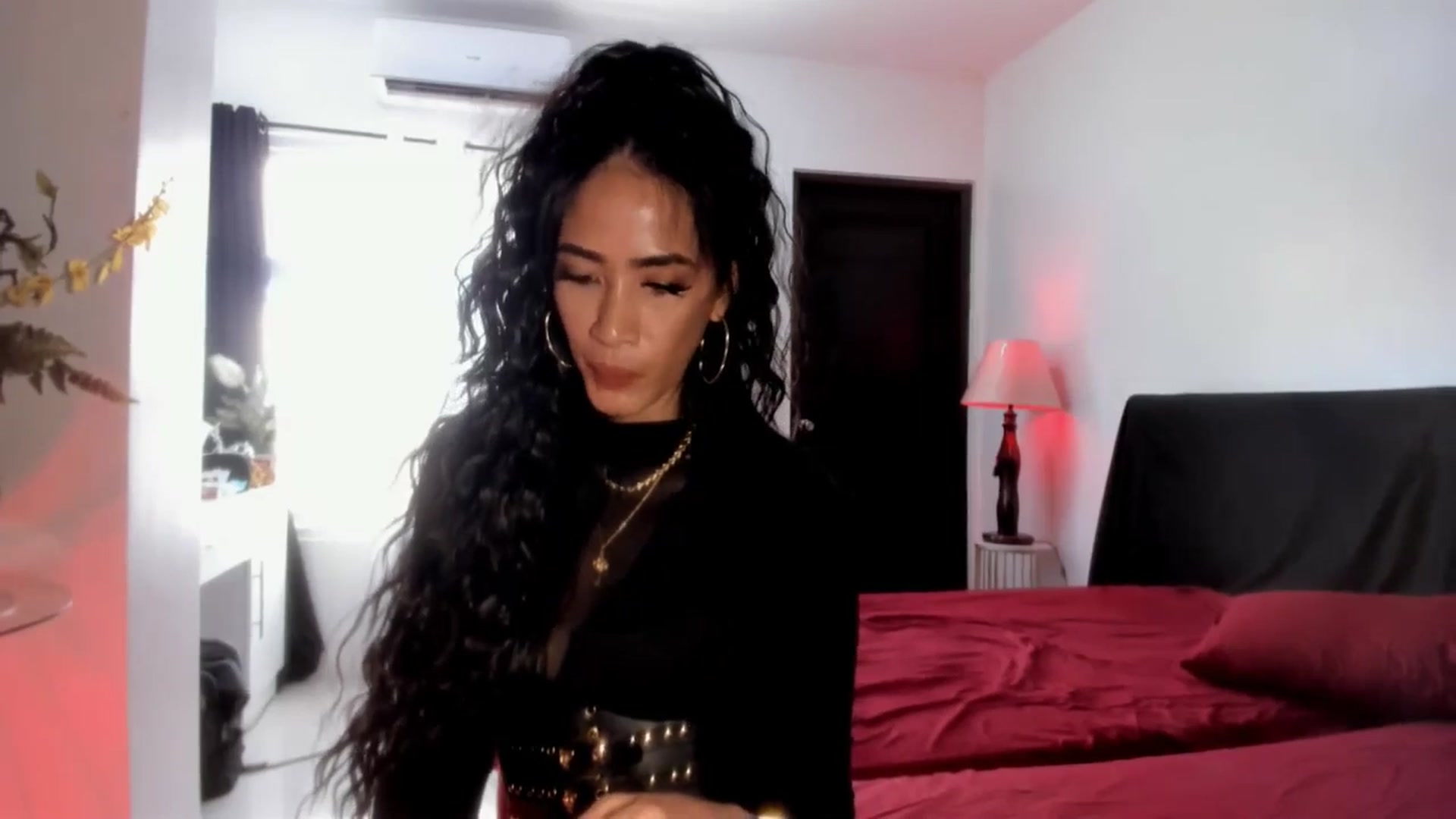 Gallery image thumbnail from AsianGoddesX's myfreecams stream on, 05/28/2025, 04:45 image 18 of 20