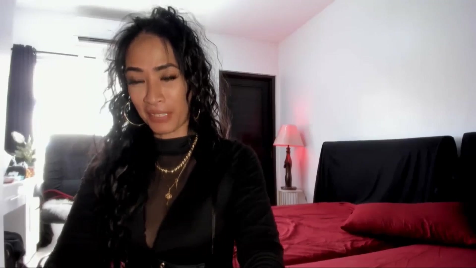 Gallery image thumbnail from AsianGoddesX's myfreecams stream on, 05/28/2025, 06:56 image 10 of 20
