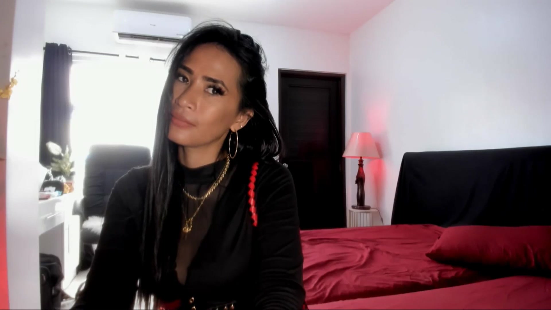 Gallery image thumbnail from AsianGoddesX's myfreecams stream on, 05/28/2025, 07:46 image 4 of 20