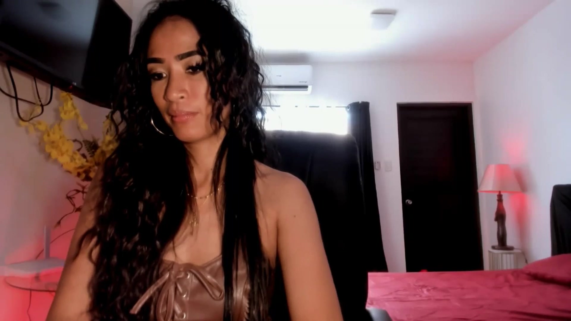 Gallery image thumbnail from AsianGoddesX's myfreecams stream on, 05/29/2025, 06:56 image 19 of 20