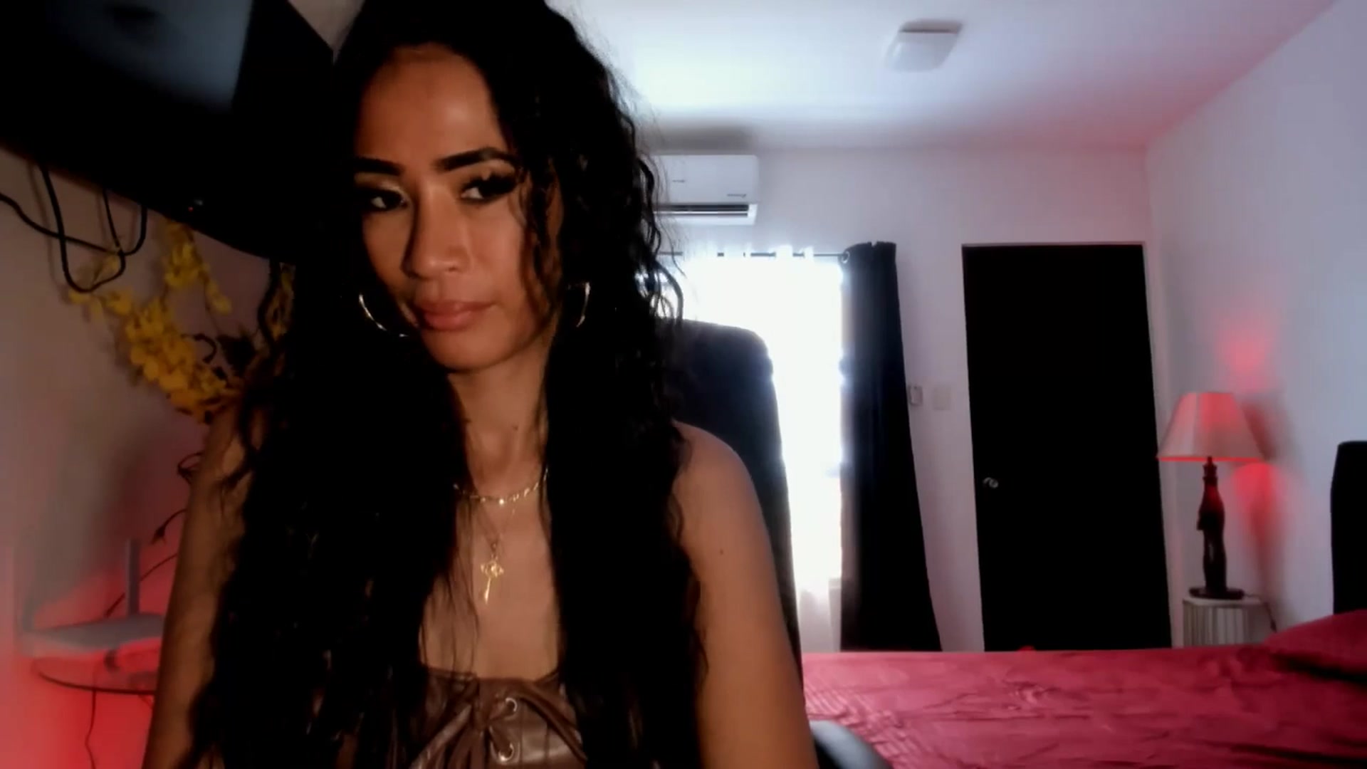 Gallery image thumbnail from AsianGoddesX's myfreecams stream on, 05/29/2025, 06:56 image 7 of 20