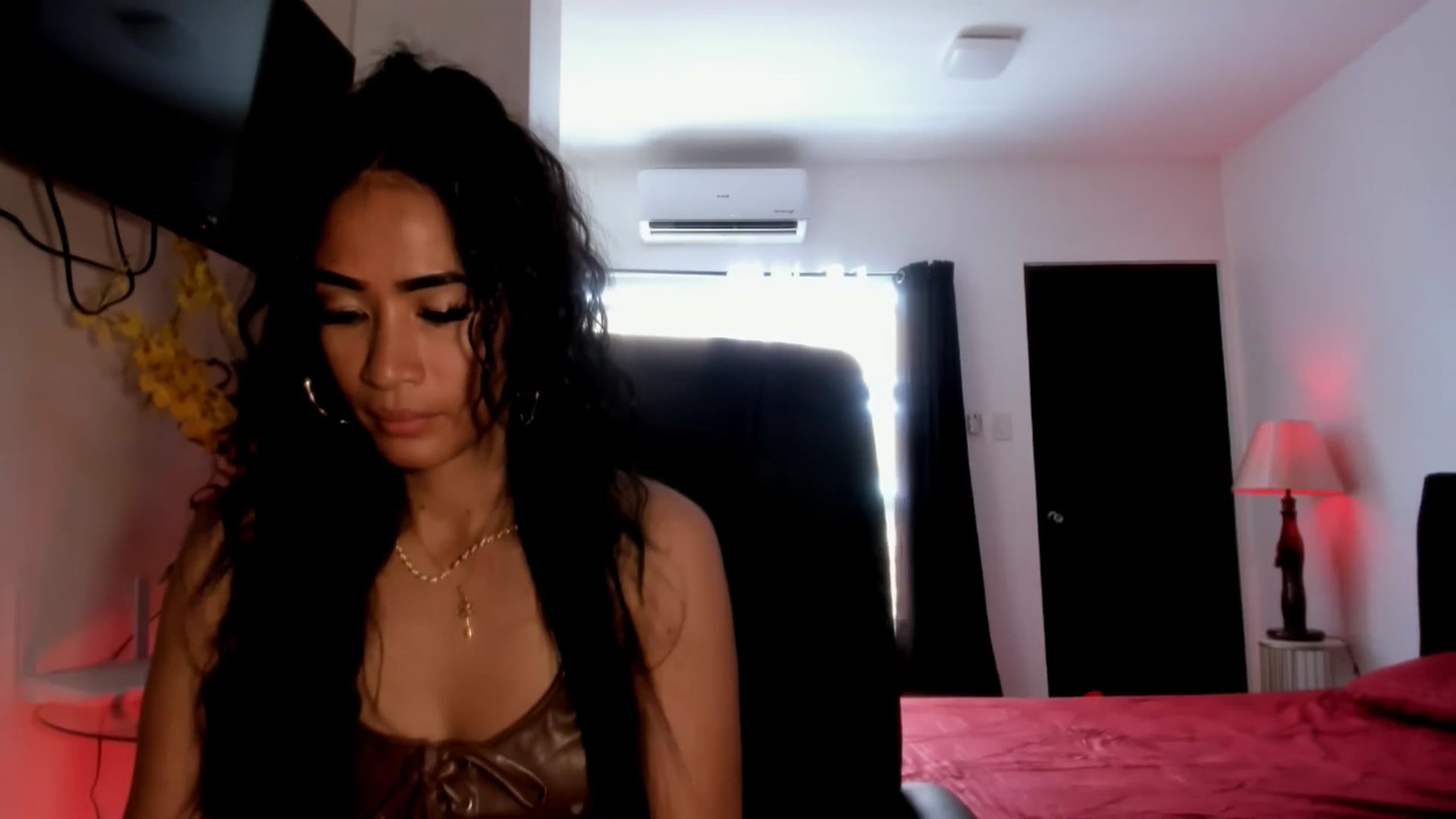 Gallery image thumbnail from AsianGoddesX's myfreecams stream on, 05/29/2025, 06:56 image 9 of 20