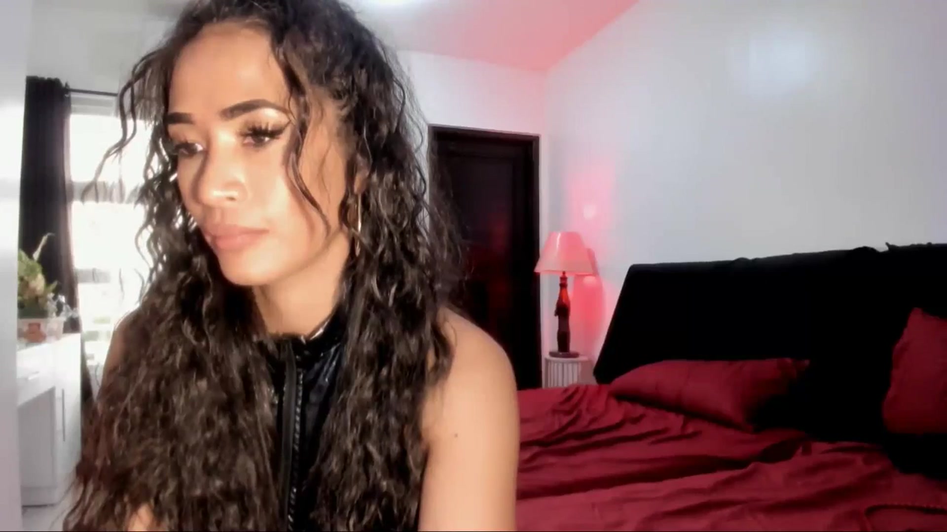 Gallery image thumbnail from AsianGoddesX's myfreecams stream on, 05/31/2025, 09:16 image 5 of 20