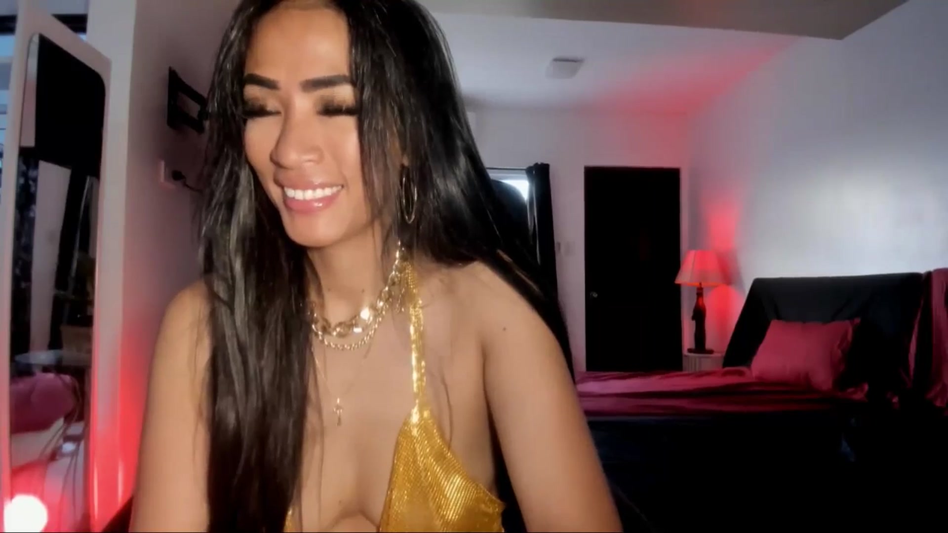 Gallery image thumbnail from AsianGoddesX's myfreecams stream on, 06/01/2025, 23:27 image 8 of 20
