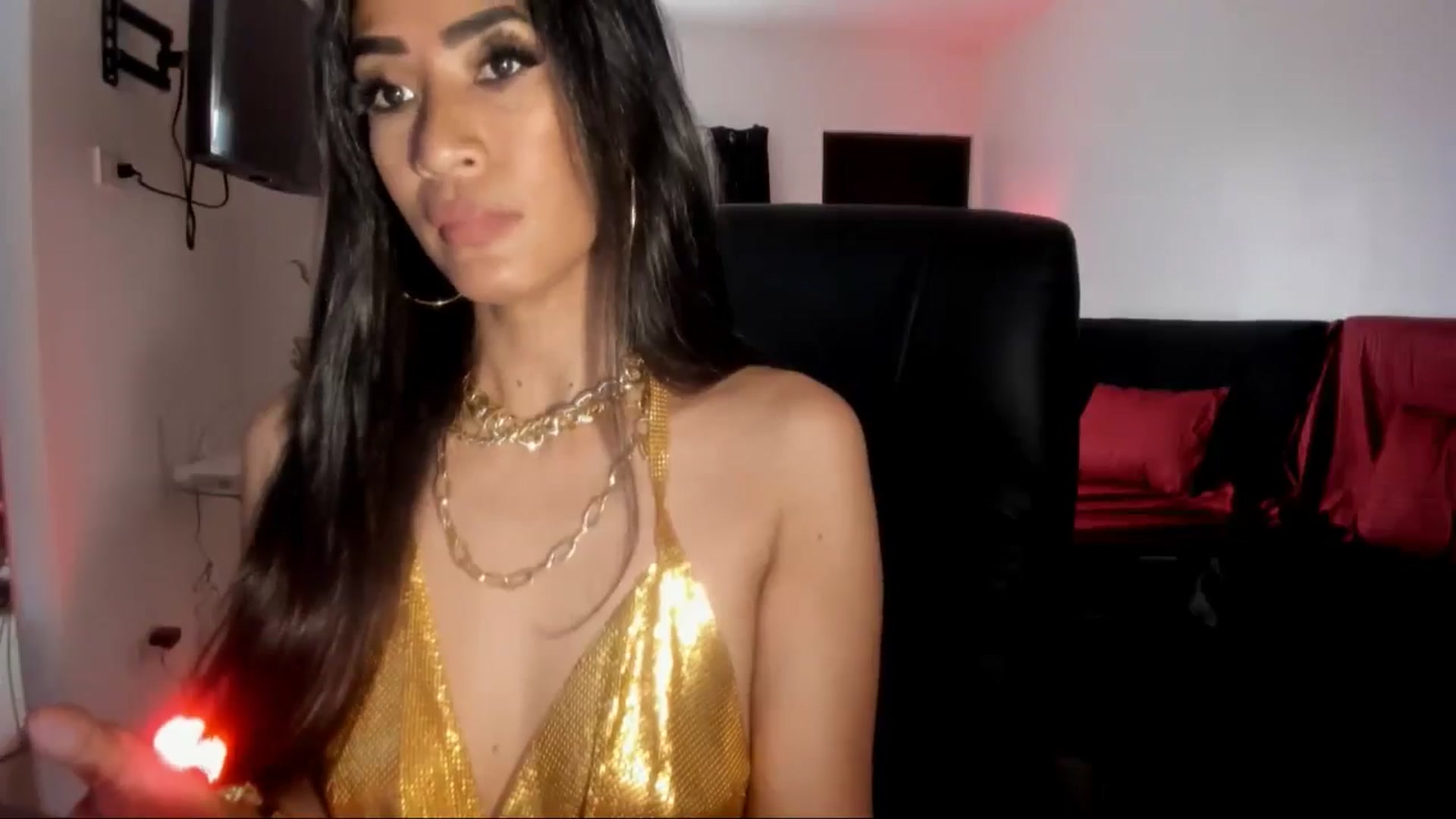 Gallery image thumbnail from AsianGoddesX's myfreecams stream on, 06/02/2025, 01:55 image 9 of 20