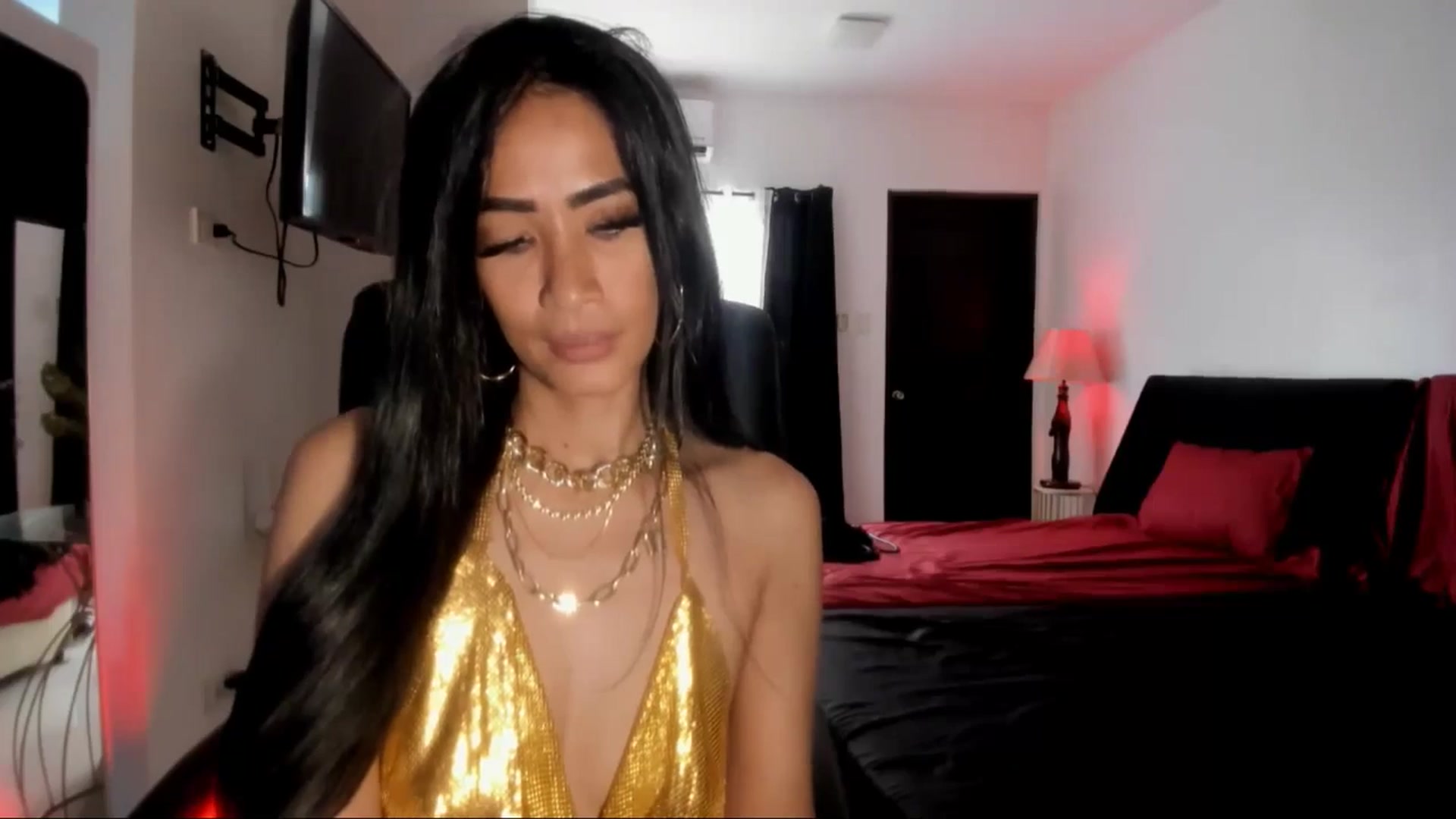 Gallery image thumbnail from AsianGoddesX's myfreecams stream on, 06/02/2025, 03:29 image 9 of 20