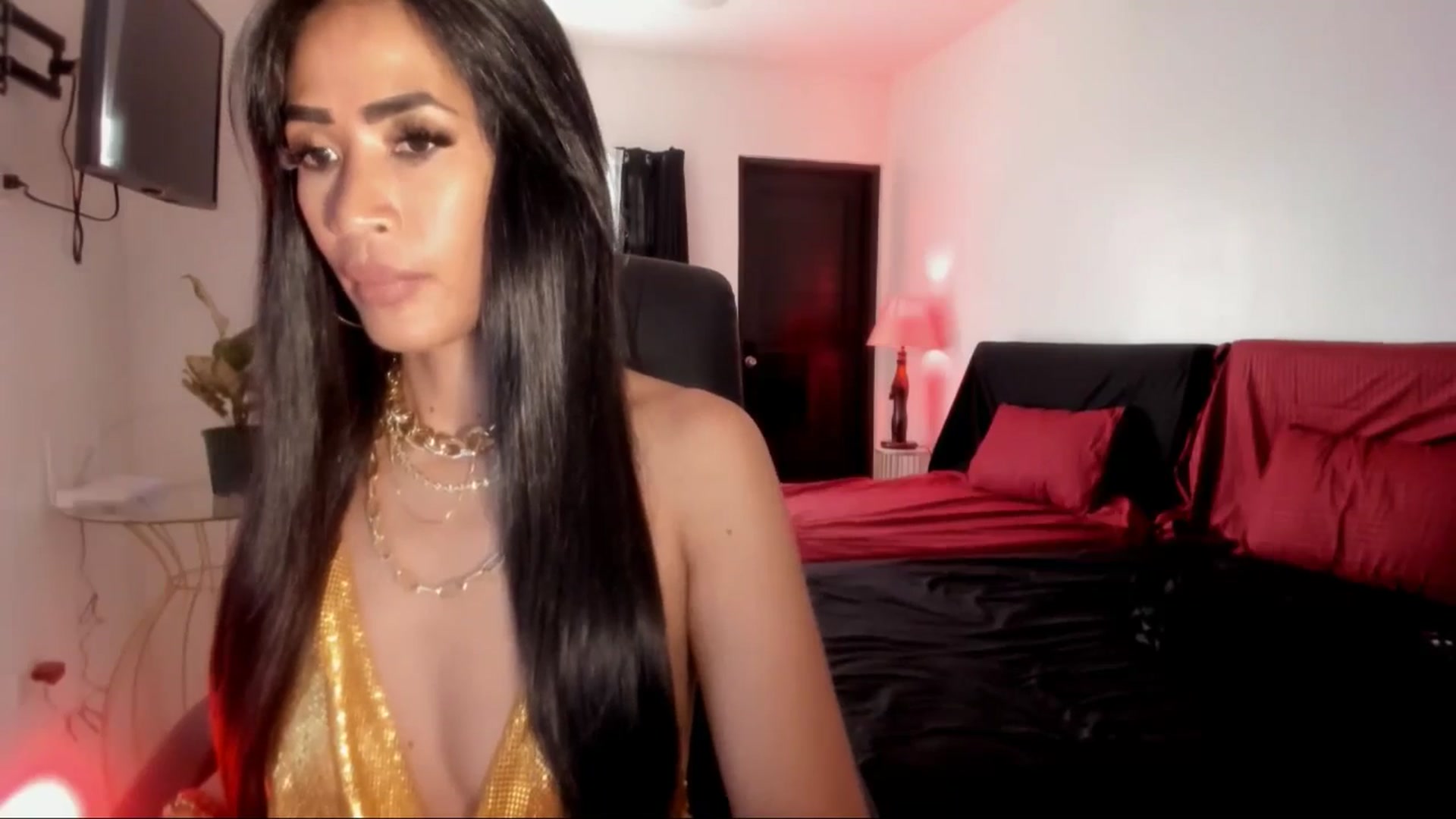 Gallery image thumbnail from AsianGoddesX's myfreecams stream on, 06/02/2025, 04:31 image 13 of 20