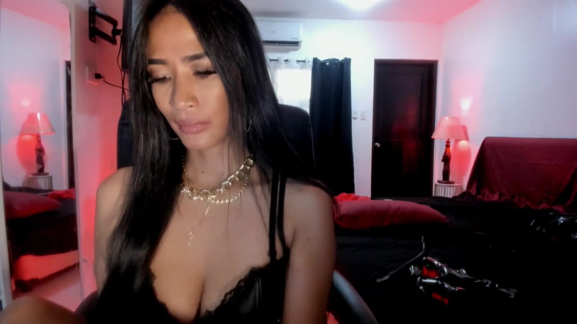 Gallery image thumbnail from AsianGoddesX's myfreecams stream on, 06/03/2025, 08:19 image 1 of 20