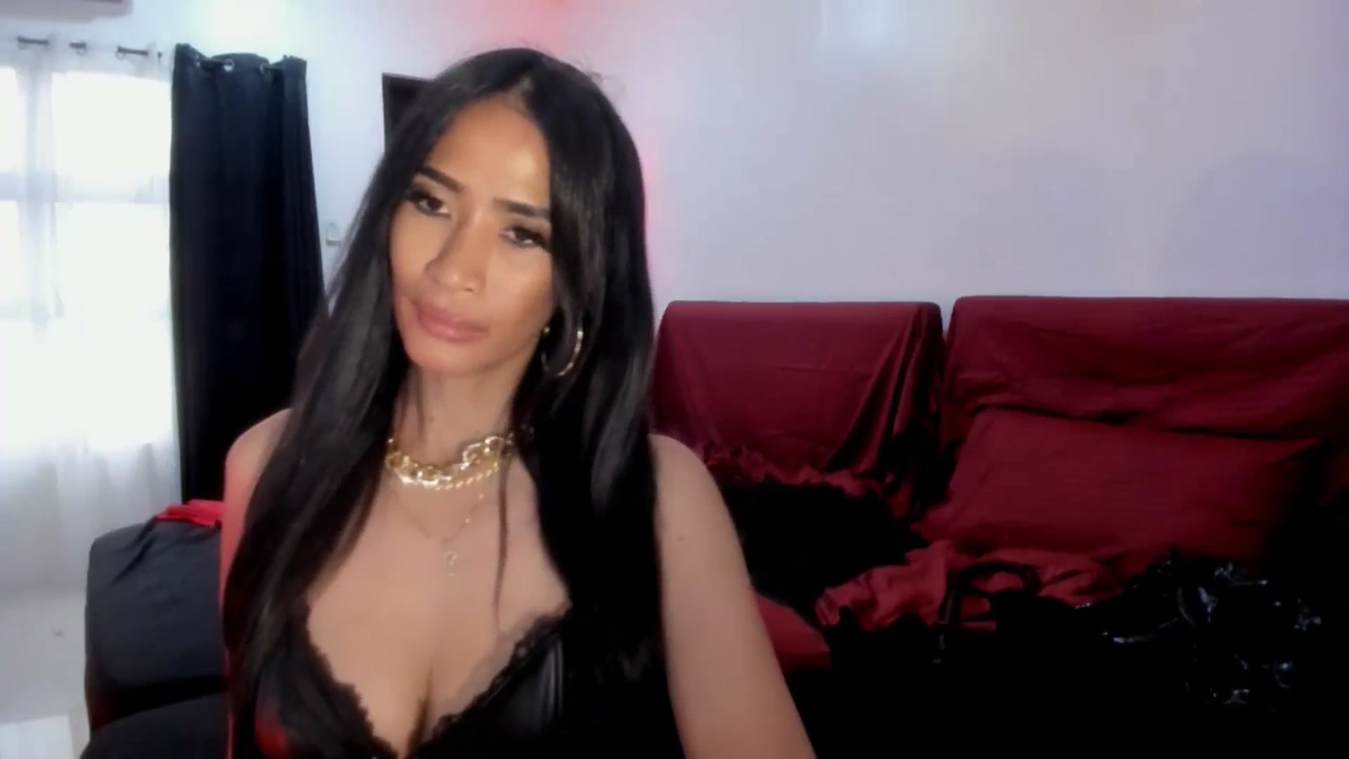 Gallery image thumbnail from AsianGoddesX's myfreecams stream on, 06/03/2025, 08:47 image 16 of 20