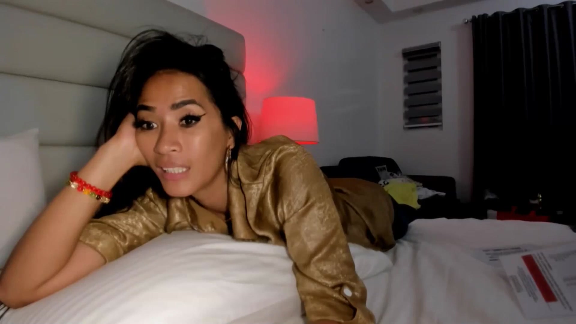 Gallery image thumbnail from AsianGoddesX's myfreecams stream on, 06/05/2025, 12:41 image 18 of 20
