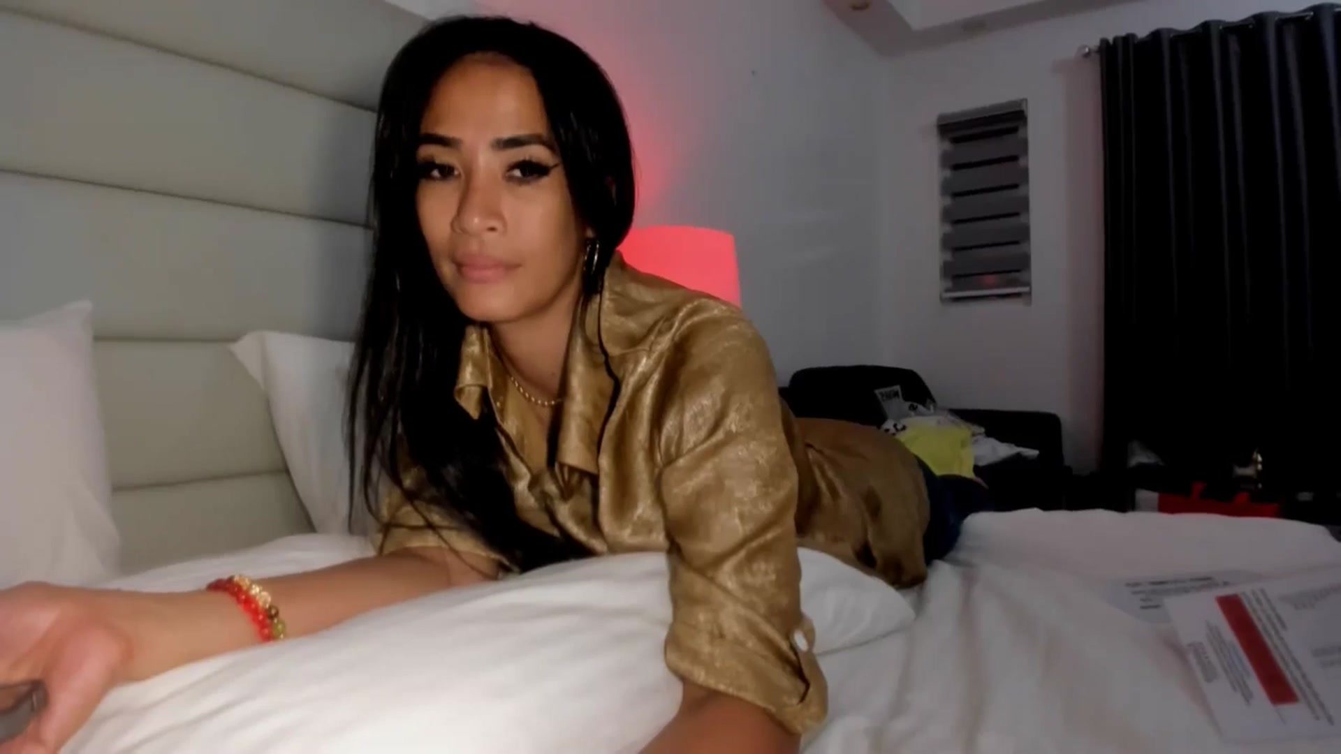 Gallery image thumbnail from AsianGoddesX's myfreecams stream on, 06/05/2025, 12:41 image 19 of 20