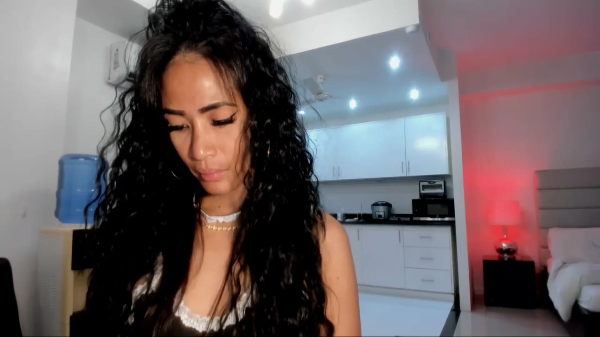 Gallery image thumbnail from AsianGoddesX's myfreecams stream on, 06/06/2025, 03:00 image 3 of 20