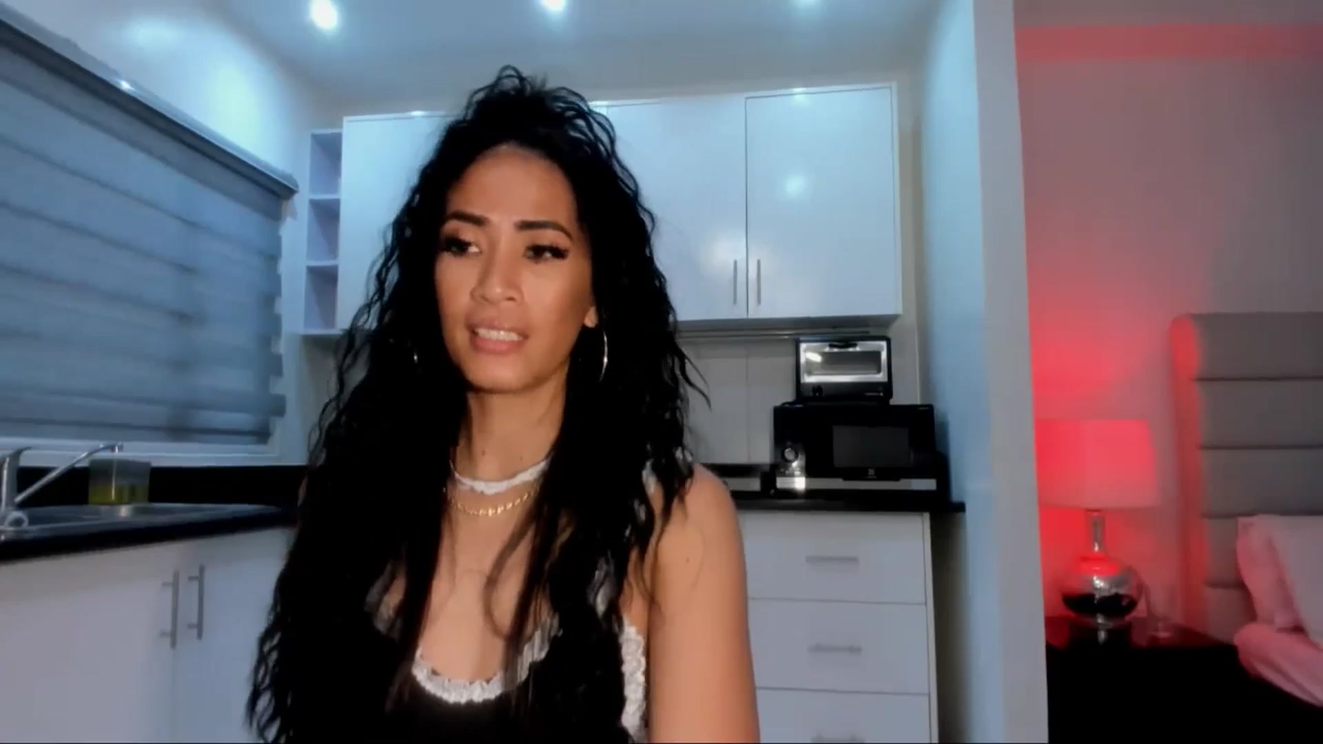 Gallery image thumbnail from AsianGoddesX's myfreecams stream on, 06/06/2025, 05:04 image 13 of 20