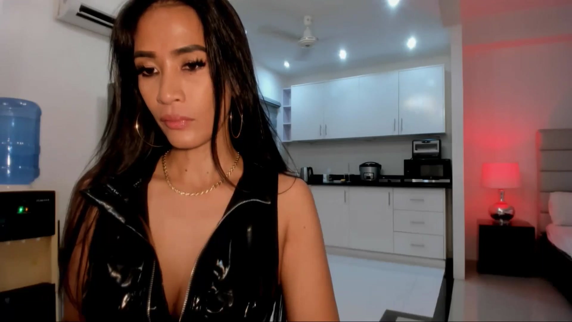 Gallery image thumbnail from AsianGoddesX's myfreecams stream on, 06/07/2025, 08:46 image 10 of 20