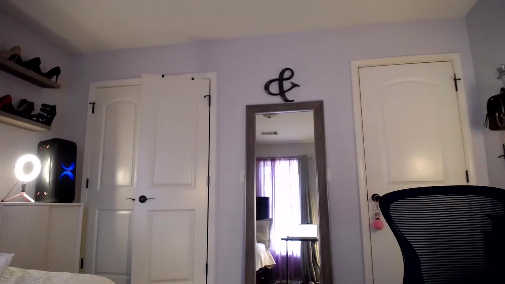 Gallery image thumbnail from AsianLuv_4U's myfreecams stream on, 11/17/2022, 18:54 image 13 of 20