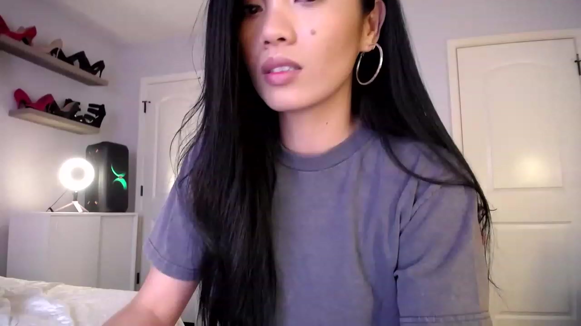 Gallery image thumbnail from AsianLuv_4U's myfreecams stream on, 01/19/2023, 20:38 image 7 of 20
