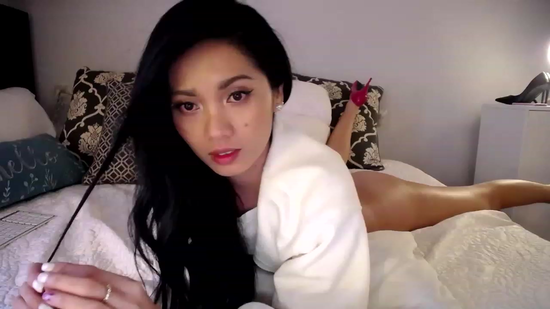Gallery image thumbnail from AsianLuv_4U's myfreecams stream on, 01/27/2023, 18:10 image 5 of 20