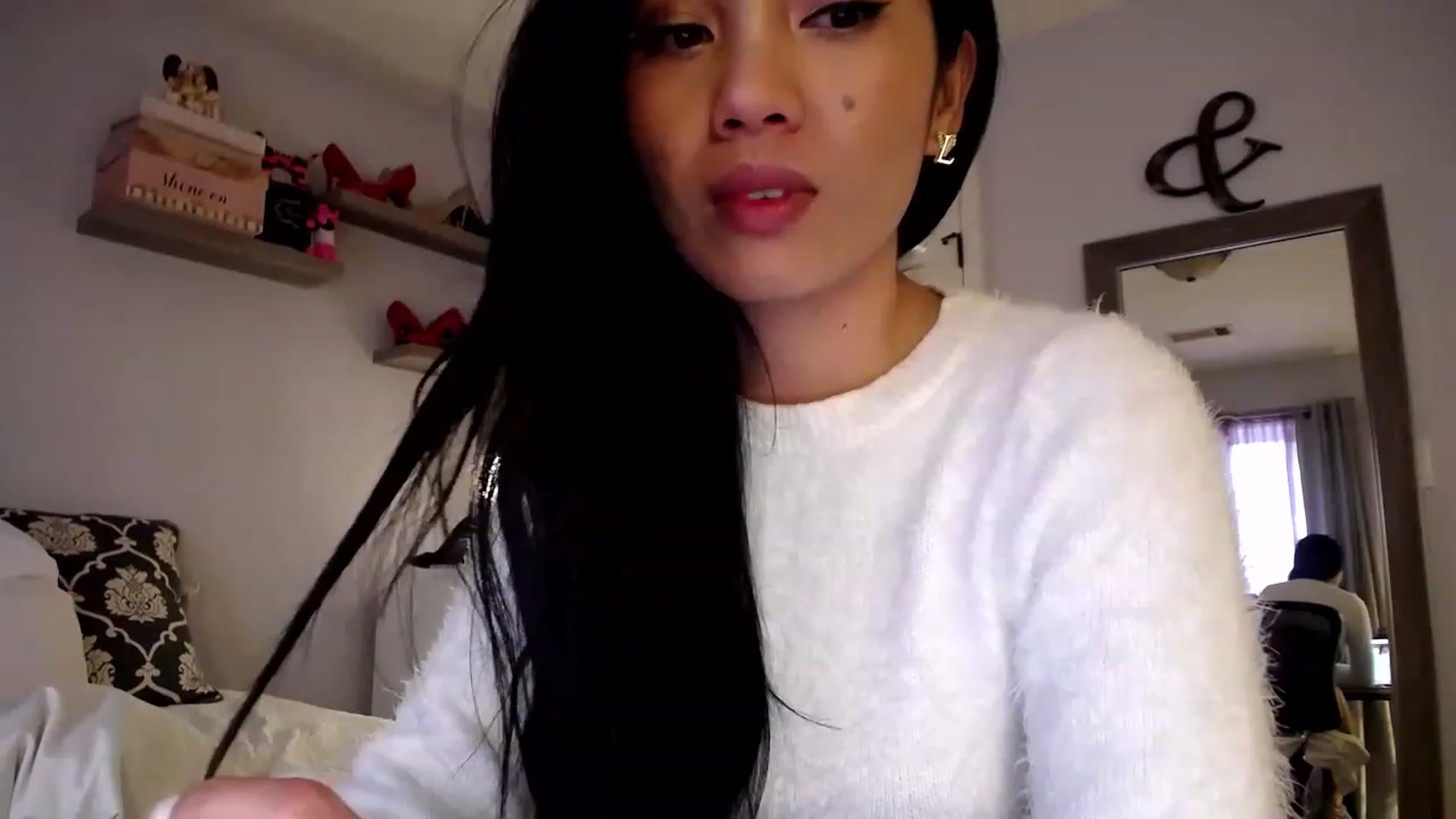 Gallery image thumbnail from AsianLuv_4U's myfreecams stream on, 01/28/2023, 20:58 image 18 of 20