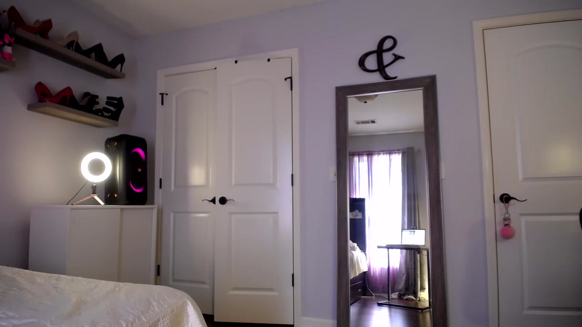 Gallery image thumbnail from AsianLuv_4U's myfreecams stream on, 03/25/2023, 19:55 image 12 of 20