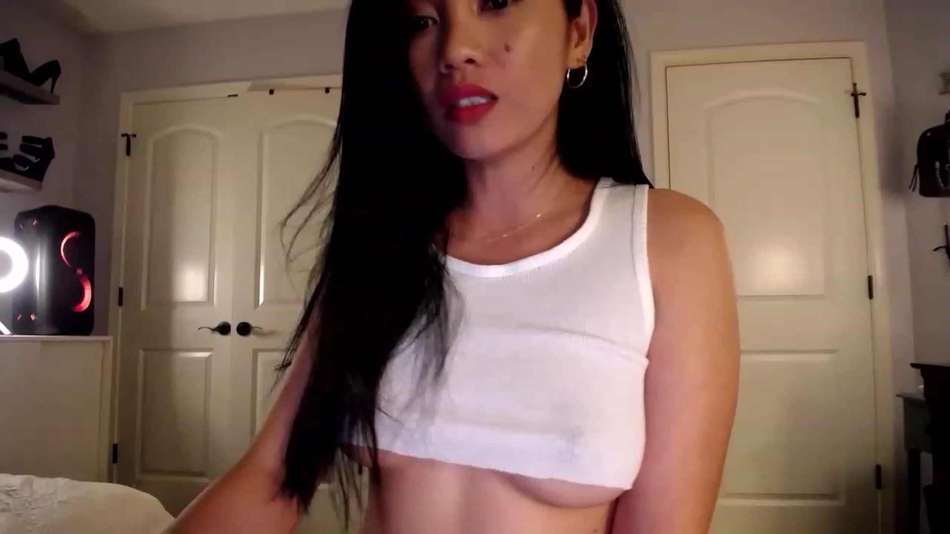 Gallery image thumbnail from AsianLuv_4U's myfreecams stream on, 05/08/2023, 01:10 image 8 of 20