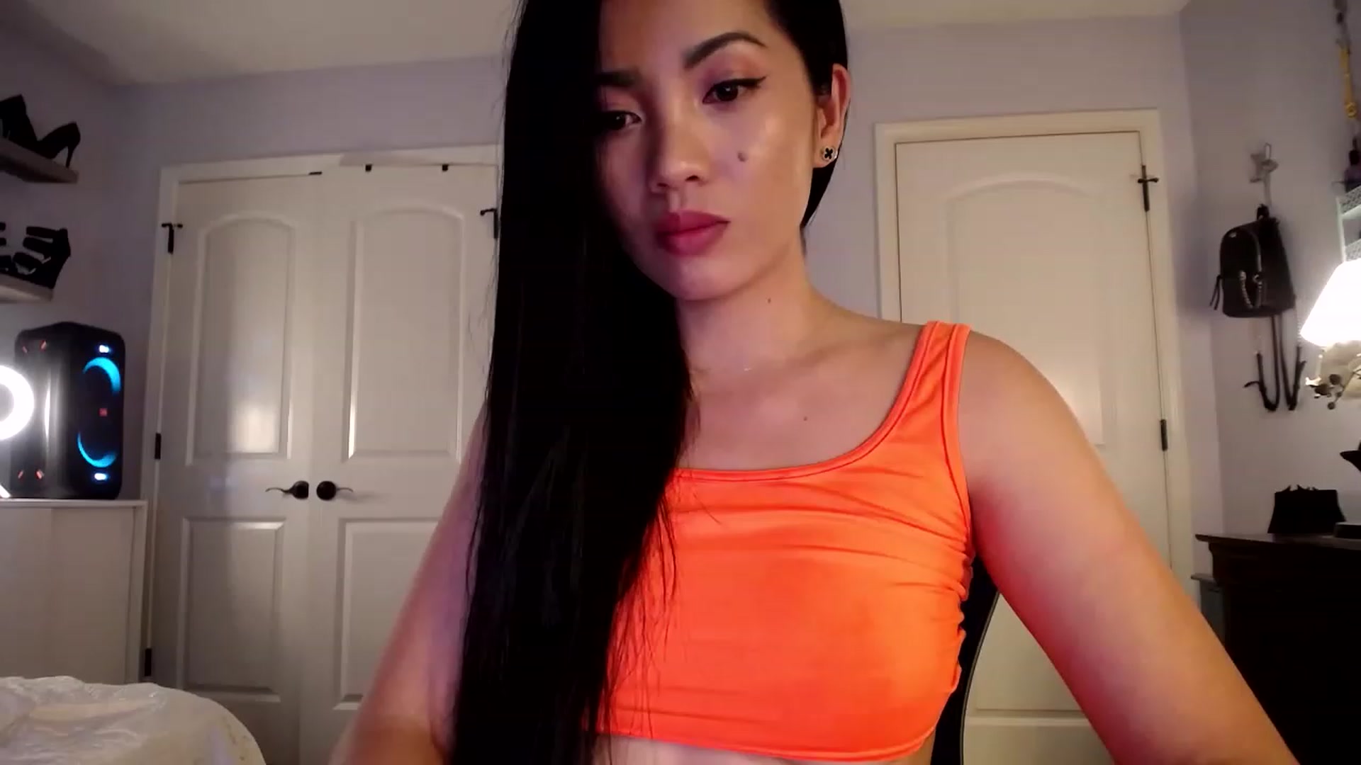 Gallery image thumbnail from AsianLuv_4U's myfreecams stream on, 05/11/2023, 18:30 image 12 of 20
