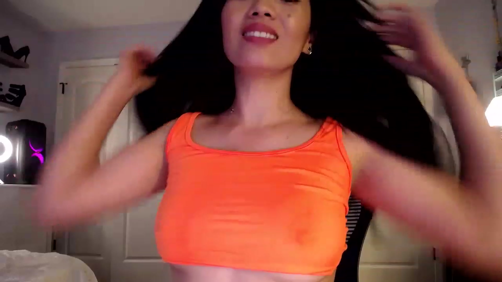 Gallery image thumbnail from AsianLuv_4U's myfreecams stream on, 05/11/2023, 18:30 image 13 of 20