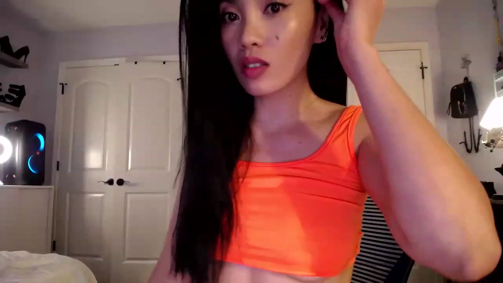 Gallery image thumbnail from AsianLuv_4U's myfreecams stream on, 05/11/2023, 18:30 image 9 of 20