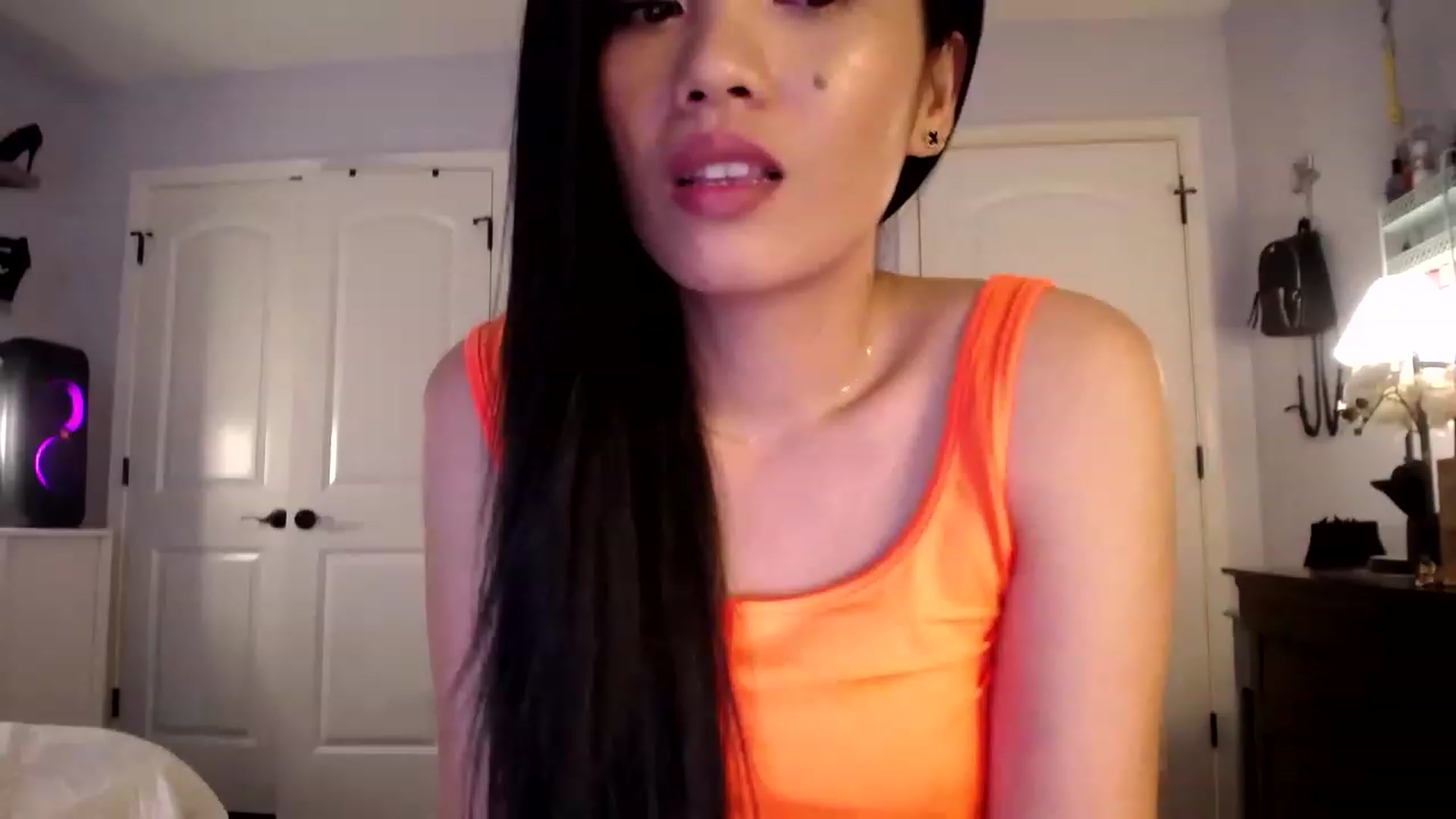 Gallery image thumbnail from AsianLuv_4U's myfreecams stream on, 05/11/2023, 19:43 image 18 of 20