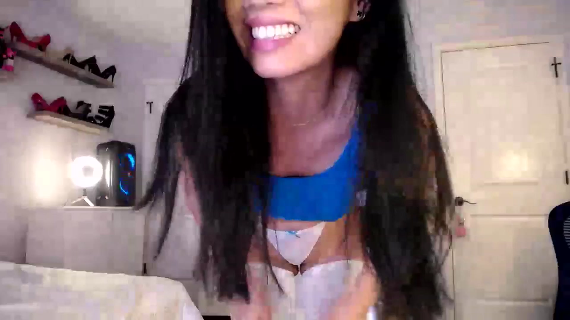 Gallery image thumbnail from AsianLuv_4U's myfreecams stream on, 08/17/2023, 19:22 image 7 of 20