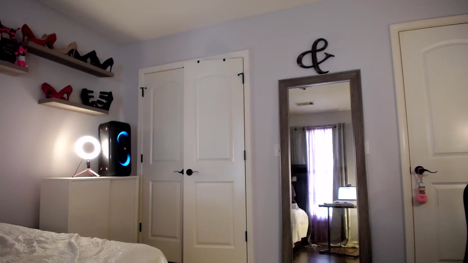 Gallery image thumbnail from AsianLuv_4U's myfreecams stream on, 10/09/2023, 16:23 image 1 of 20