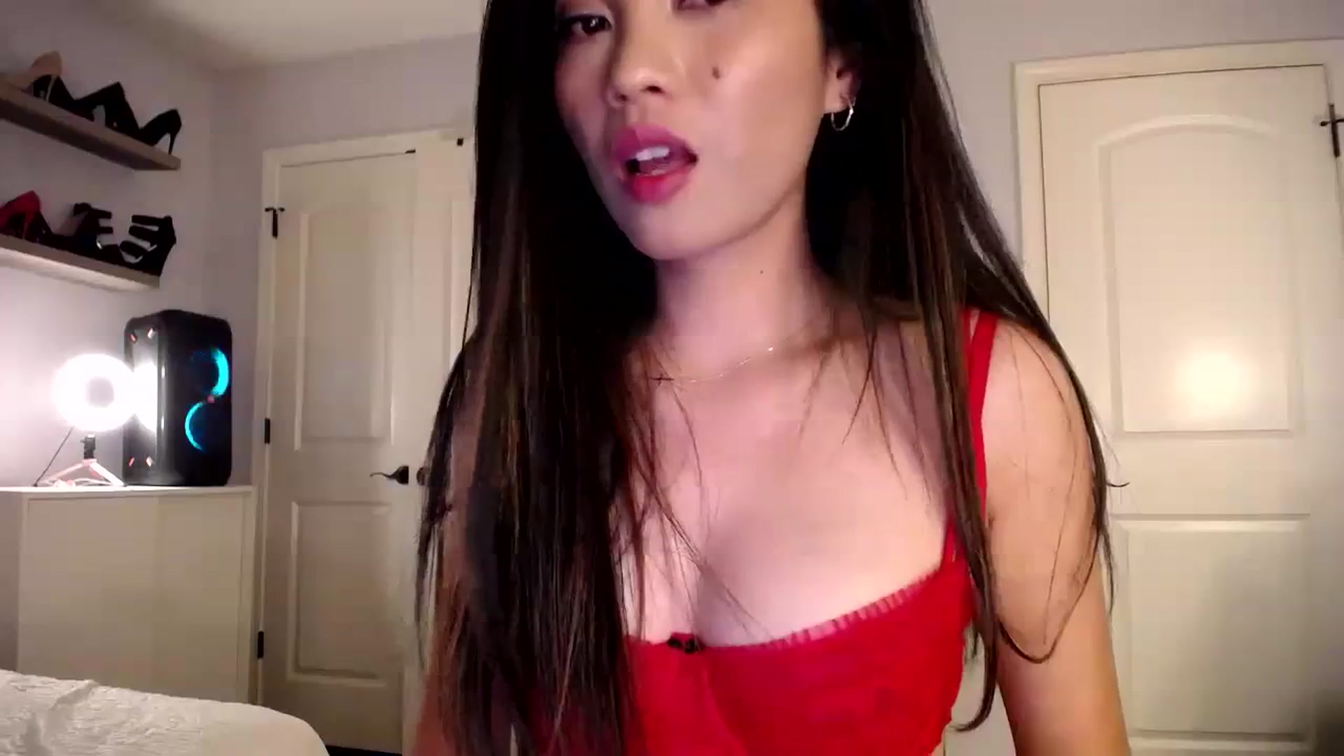 Gallery image thumbnail from AsianLuv_4U's myfreecams stream on, 11/13/2023, 01:46 image 20 of 20