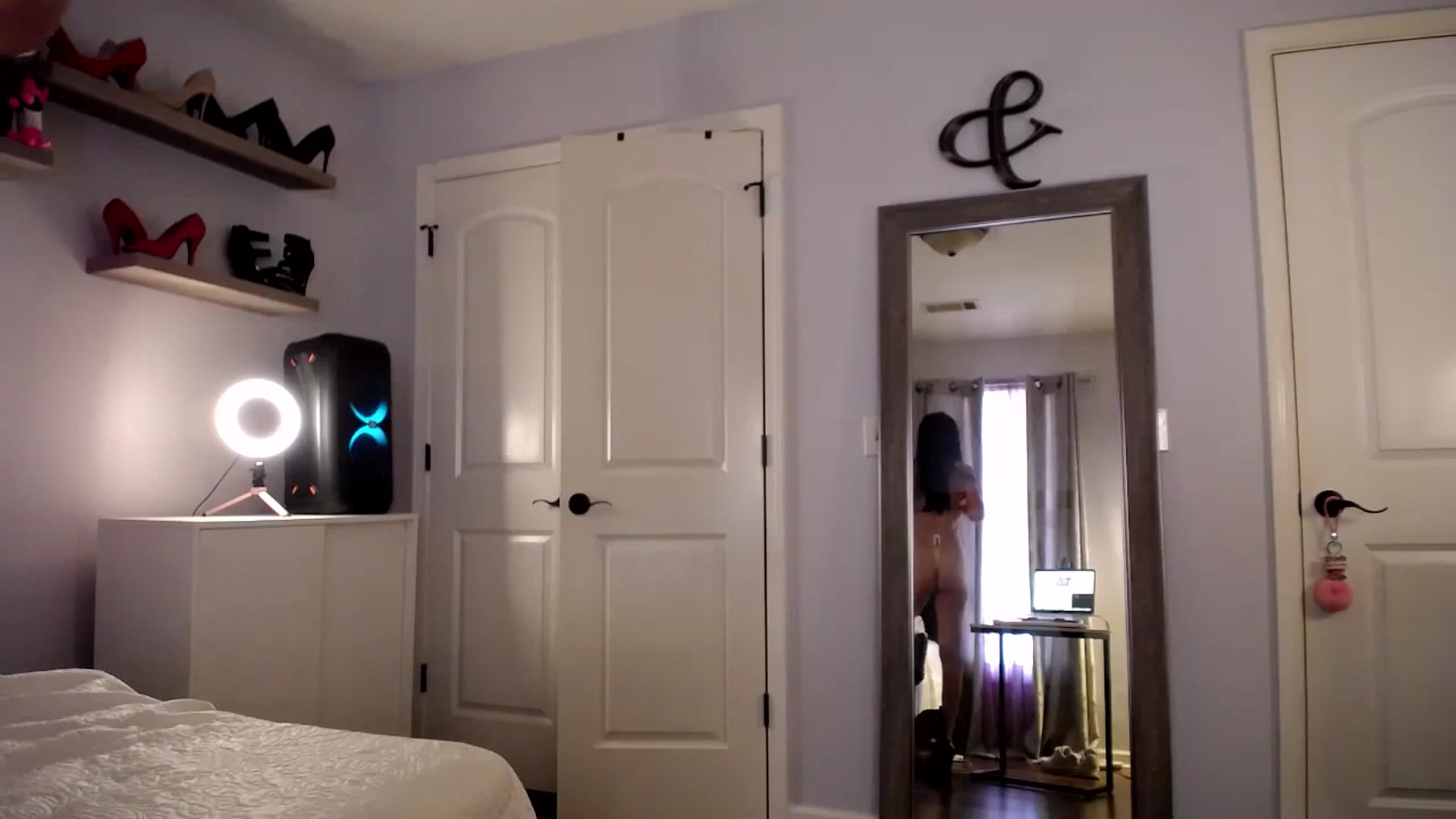 Gallery image thumbnail from AsianLuv_4U's myfreecams stream on, 10/27/2024, 16:25 image 19 of 20