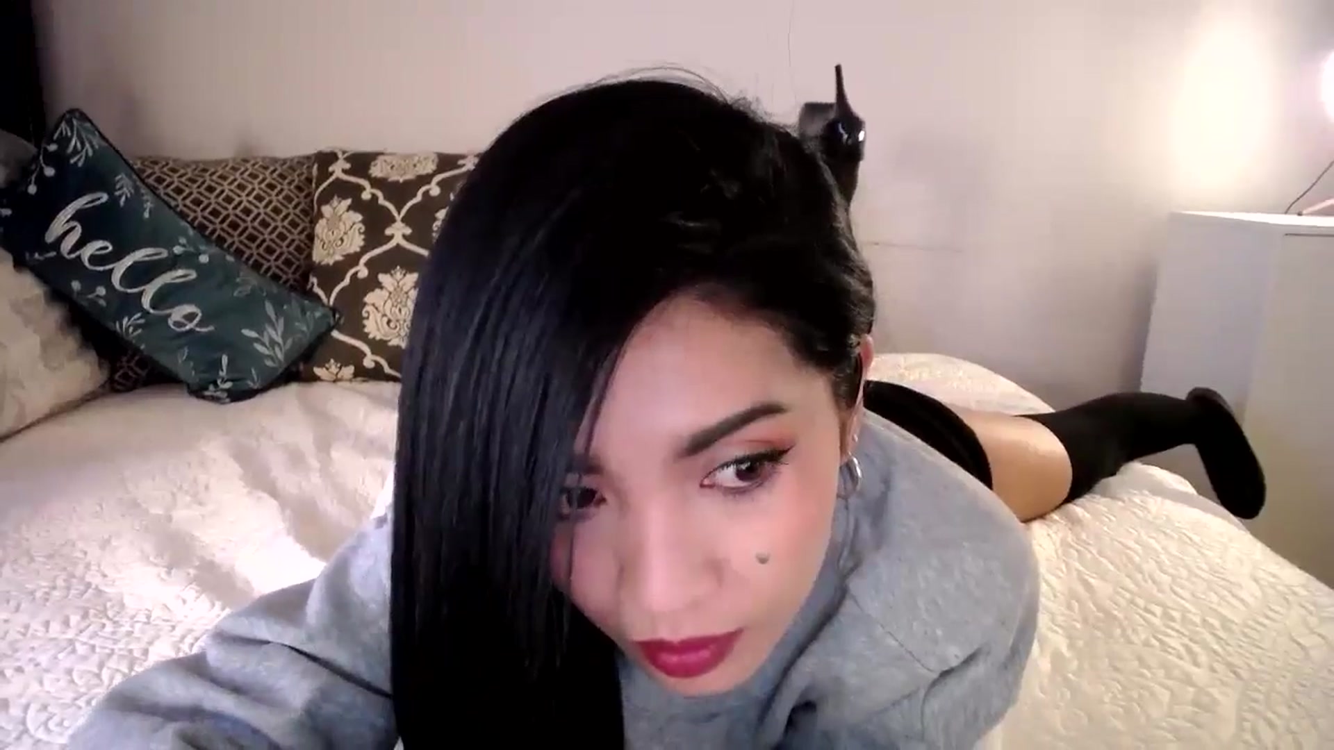 Gallery image thumbnail from AsianLuv_4U's myfreecams stream on, 01/09/2025, 19:12 image 4 of 20