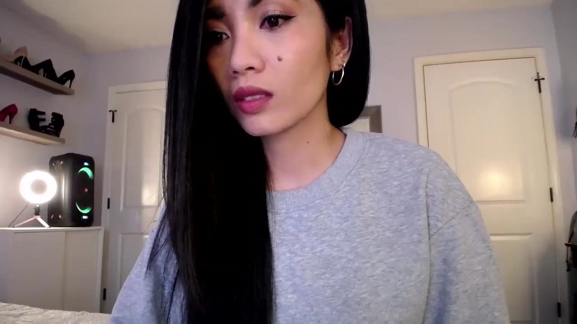 Gallery image thumbnail from AsianLuv_4U's myfreecams stream on, 01/09/2025, 19:12 image 12 of 20