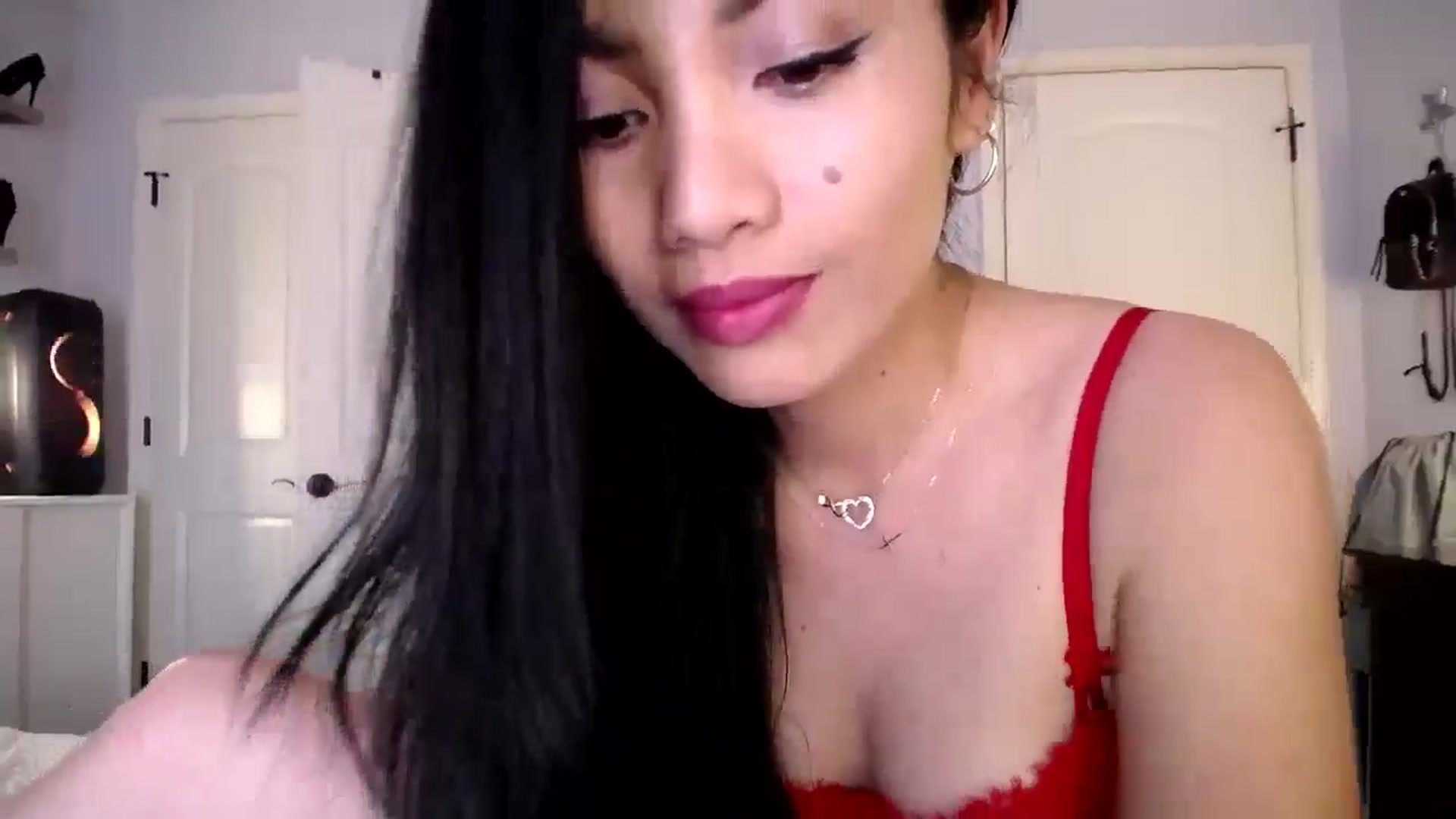 Gallery image thumbnail from AsianLuv_4U's myfreecams stream on, 03/11/2025, 21:42 image 9 of 20