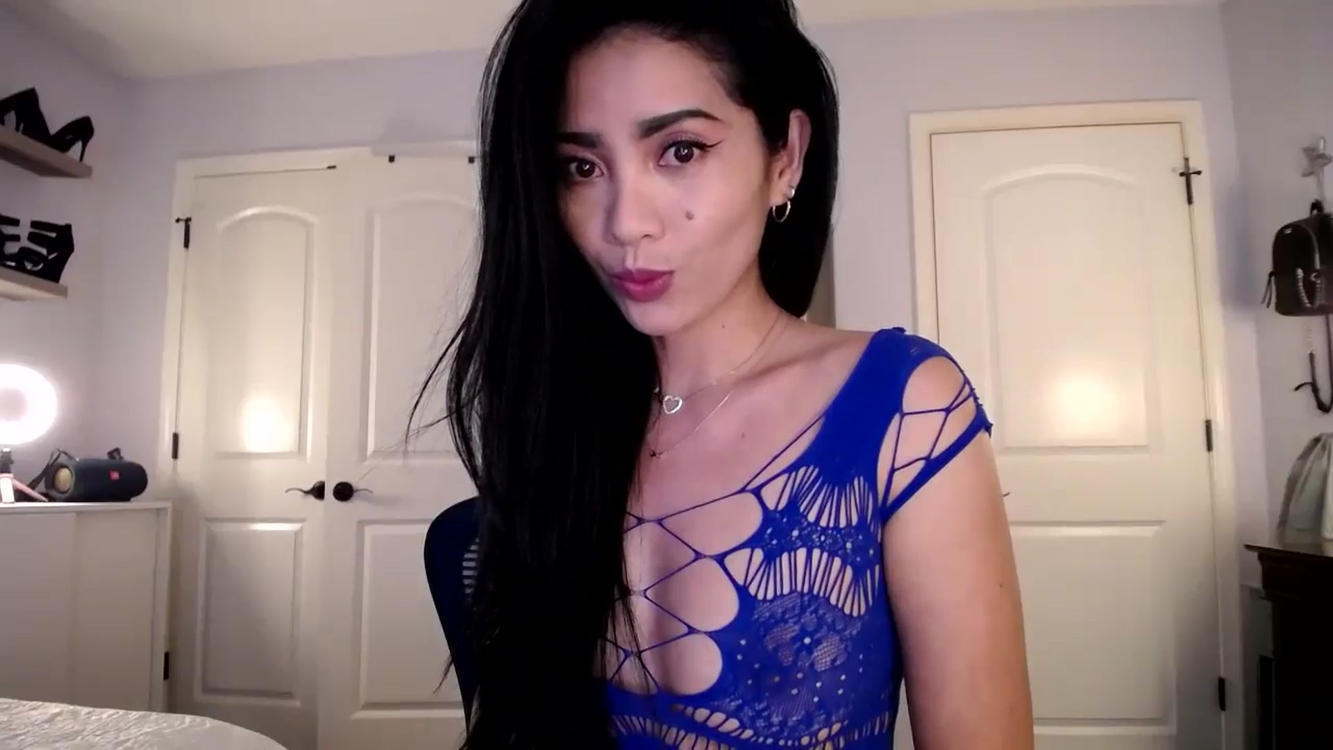 Gallery image thumbnail from AsianLuv_4U's myfreecams stream on, 07/09/2025, 17:28 image 7 of 20