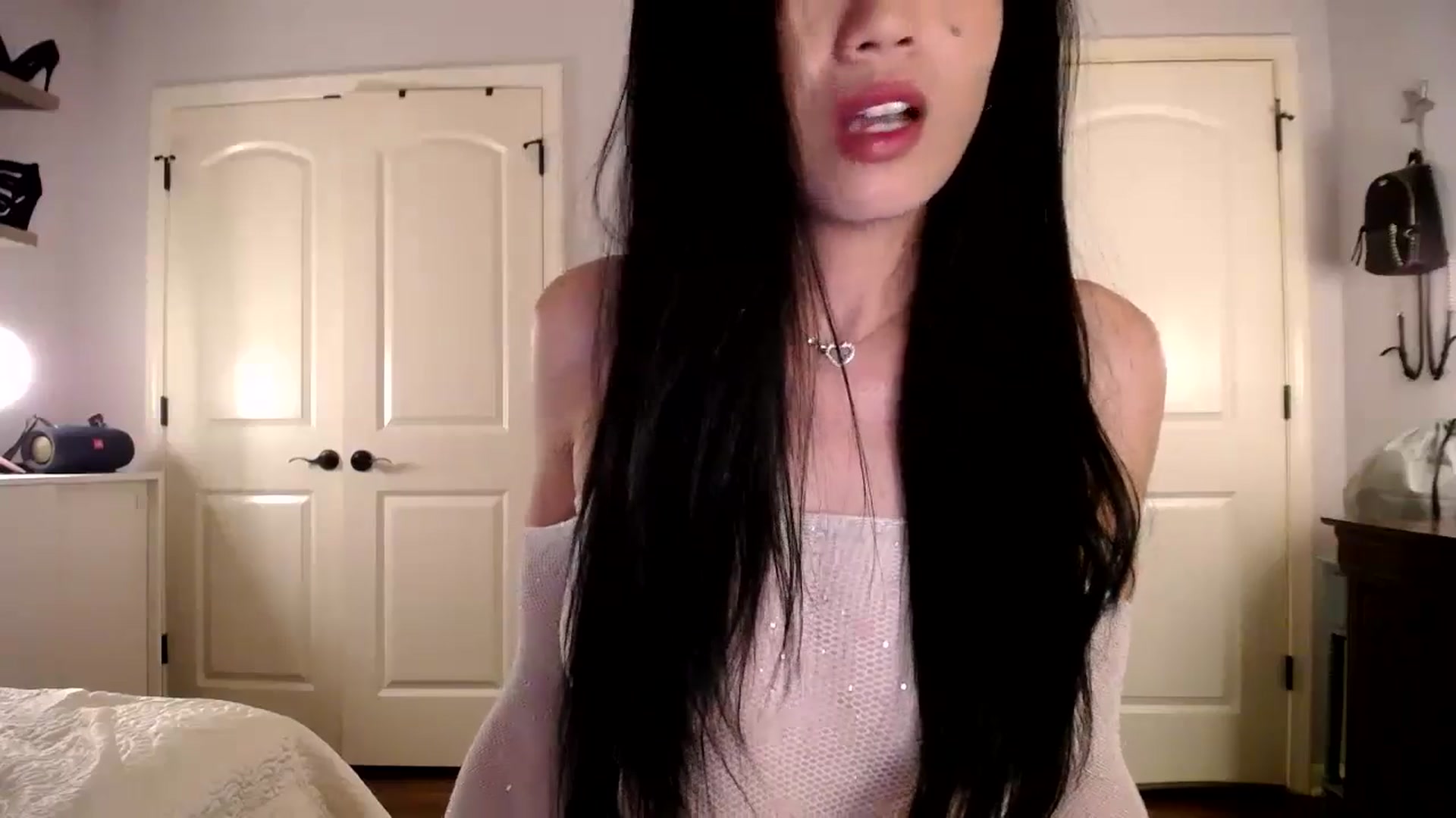 Gallery image thumbnail from AsianLuv_4U's myfreecams stream on, 07/24/2025, 01:31 image 19 of 20