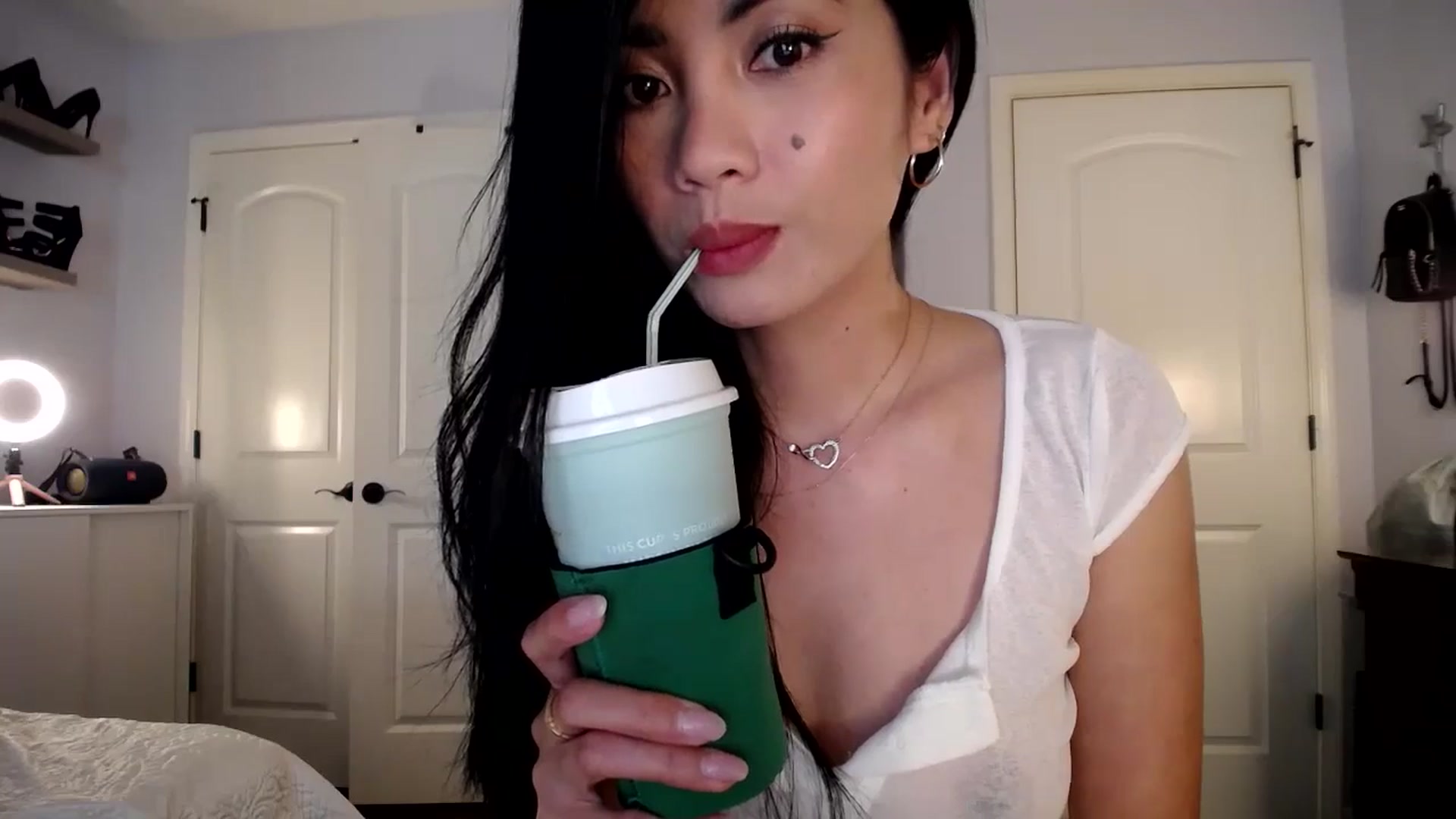 Gallery image thumbnail from AsianLuv_4U's myfreecams stream on, 07/24/2025, 15:37 image 18 of 20