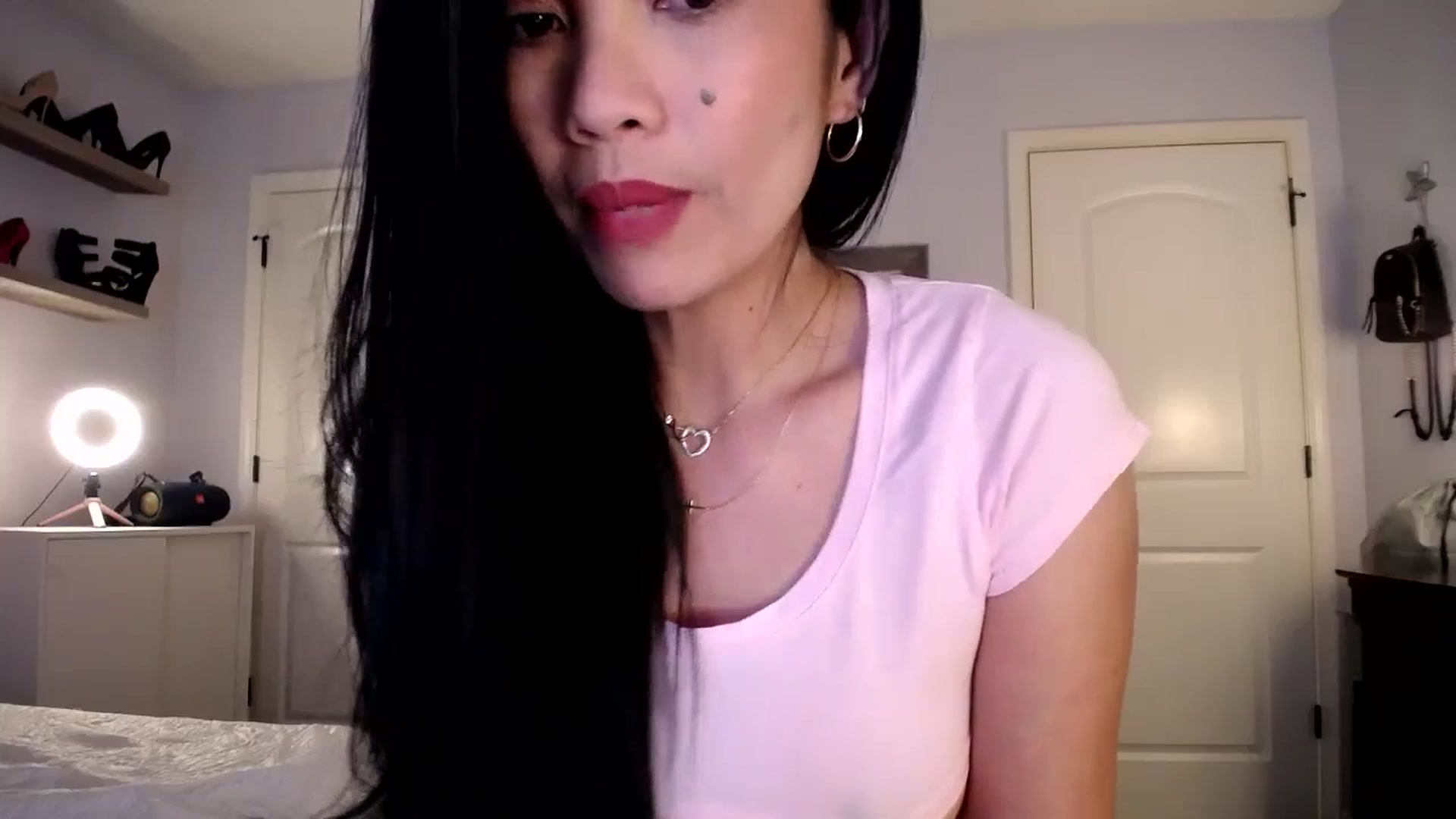 Gallery image thumbnail from AsianLuv_4U's myfreecams stream on, 07/31/2025, 18:18 image 20 of 20