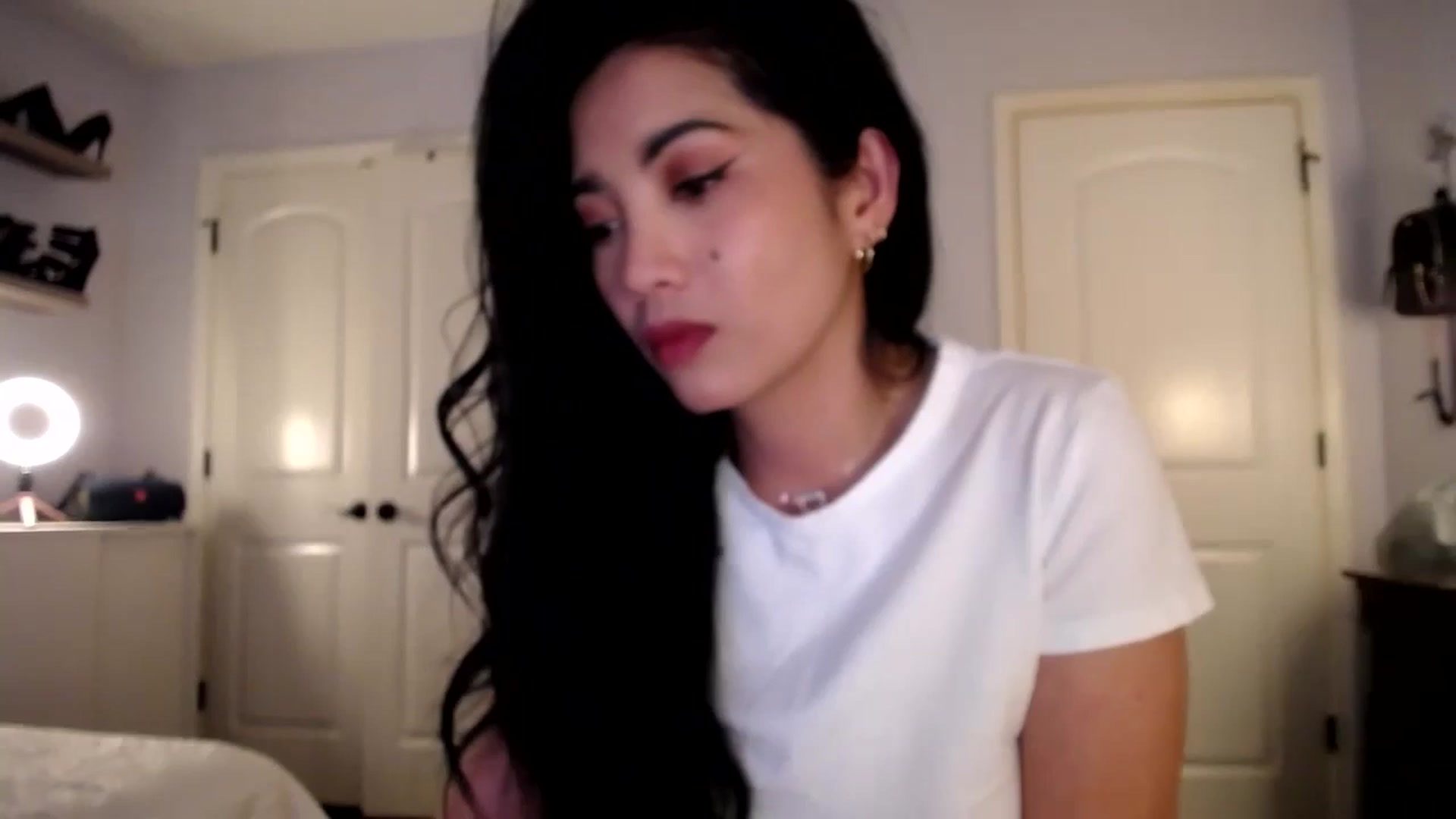 Gallery image thumbnail from AsianLuv_4U's myfreecams stream on, 08/07/2025, 17:28 image 13 of 20