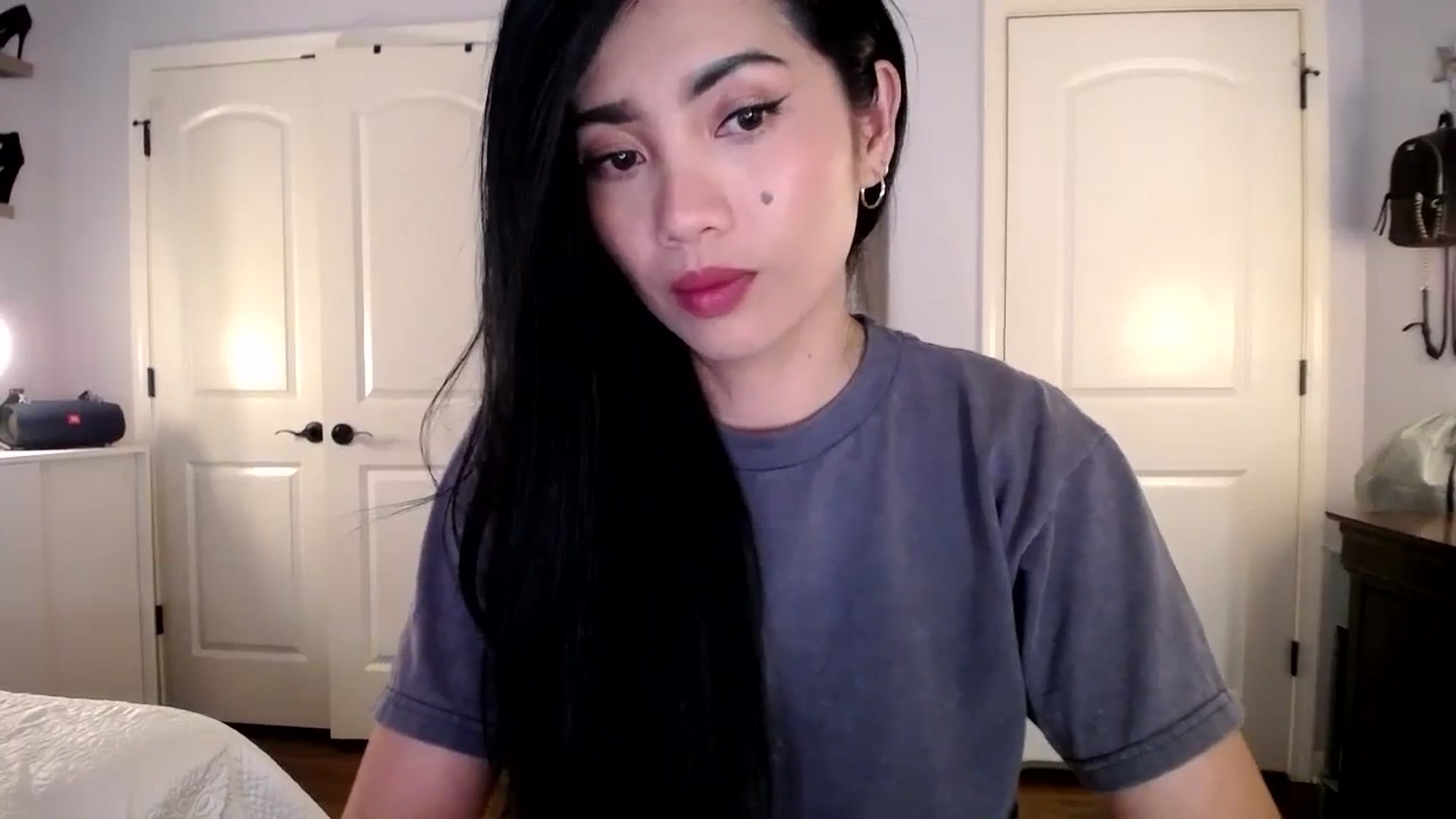 Gallery image thumbnail from AsianLuv_4U's myfreecams stream on, 08/11/2025, 18:35 image 9 of 20